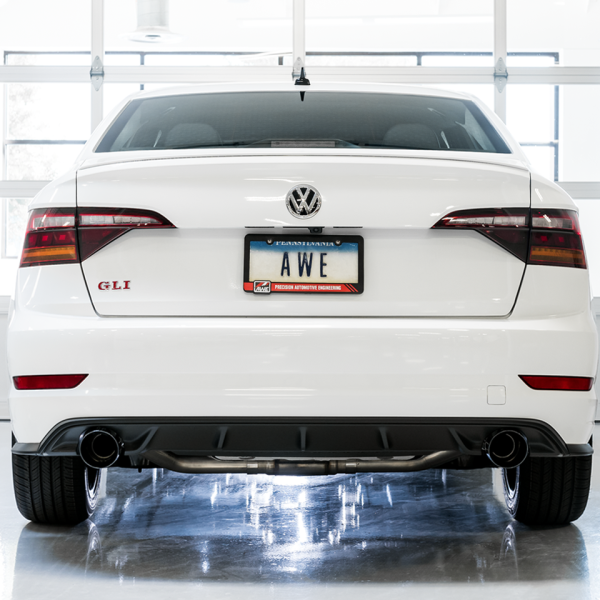 AWE Tuning 3015-23060