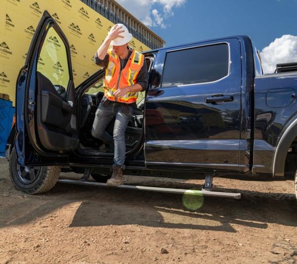 AMP Research 76152-01A