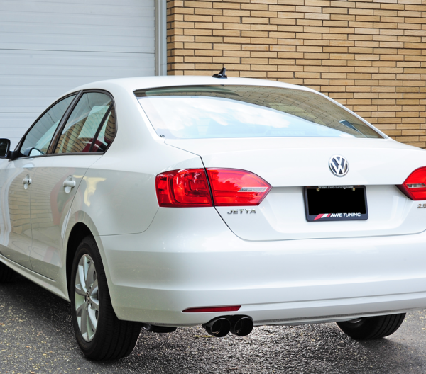 AWE Tuning 3015-23052