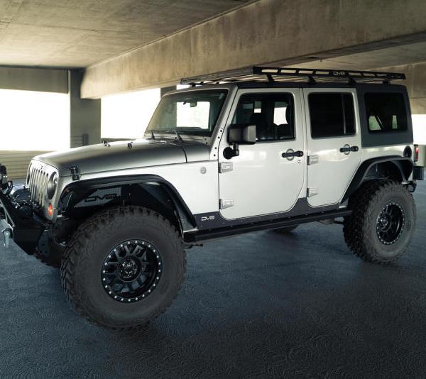 DV8 Offroad FDJK-07
