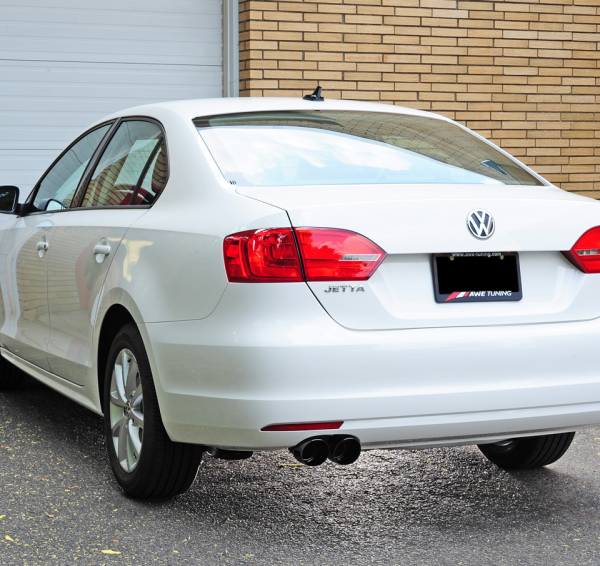 AWE Tuning 3015-23026