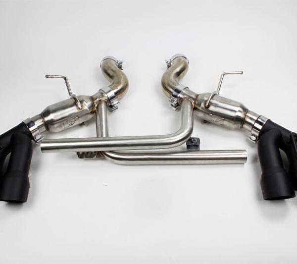 Mishimoto MMEXH-CAM8-16AQTPBK