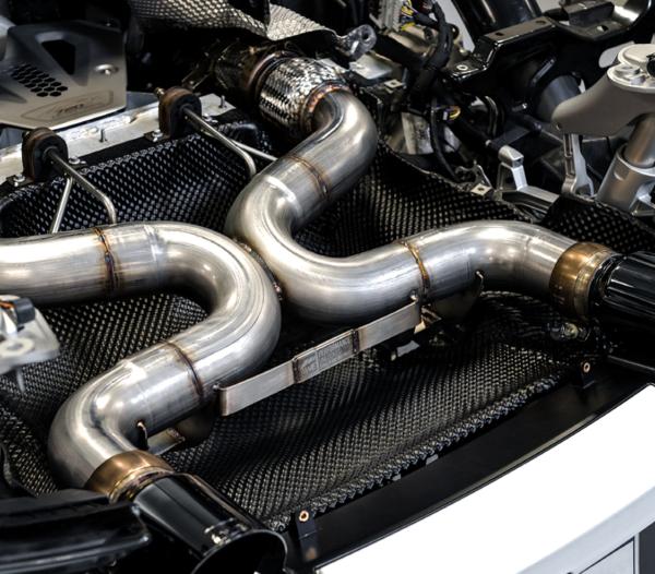 AWE Tuning 3010-33050