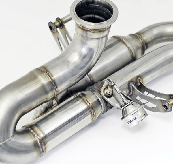 AWE Tuning 3025-31026