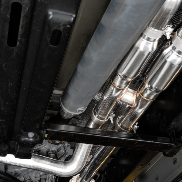 AWE Tuning 3015-32004