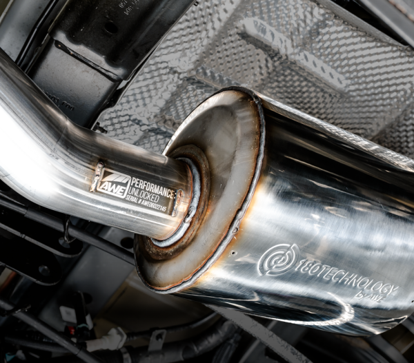 AWE Tuning 3015-23103