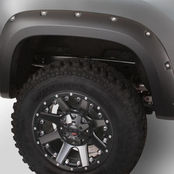 Bushwacker 40102-02