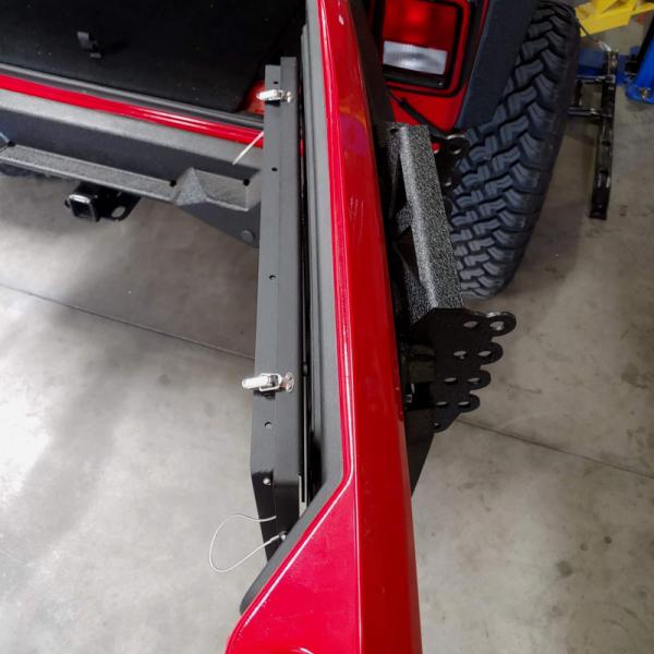DV8 Offroad TTJL-01