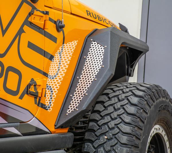 DV8 Offroad FENDB-09