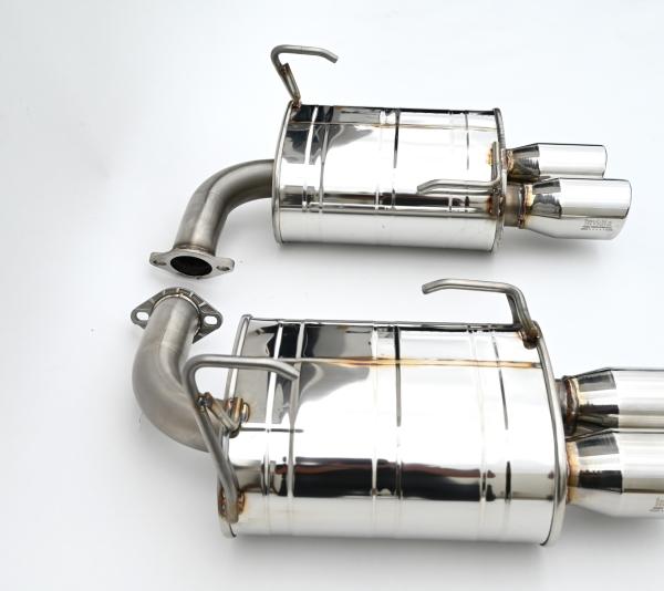 Invidia HS22SW4AQ4RS