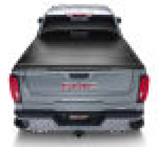 Undercover TR16022