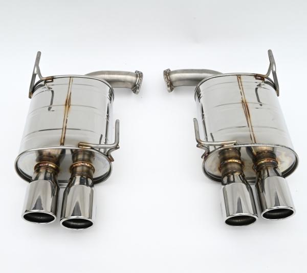 Invidia HS22SW4AQ4RS