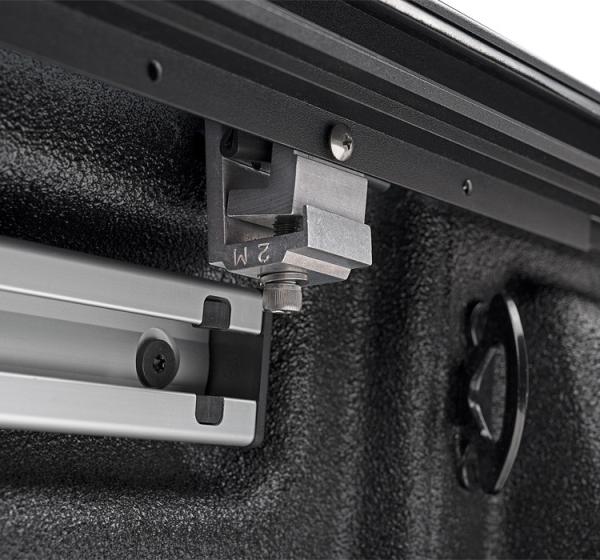 Roll-N-Lock LG135M
