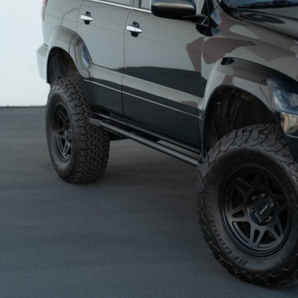 DV8 Offroad SRGX-02