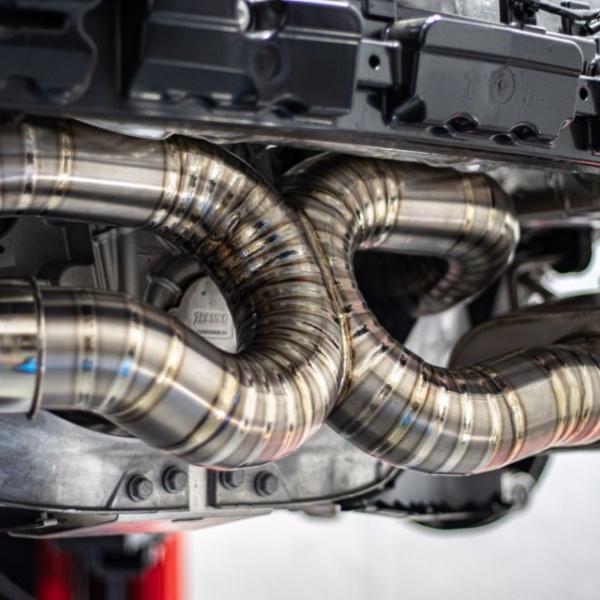 Vivid Racing VR-C8-170T