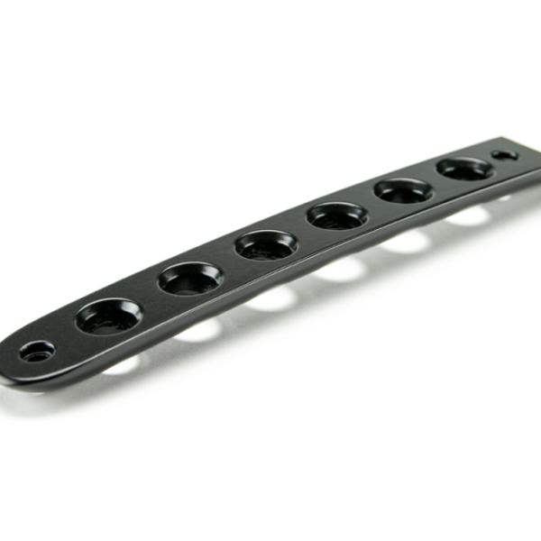 DV8 Offroad D-JP-190015-BK-5