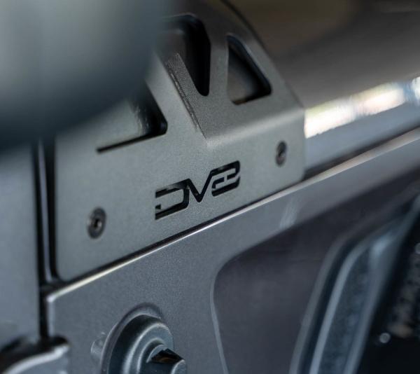 DV8 Offroad LBJL-11