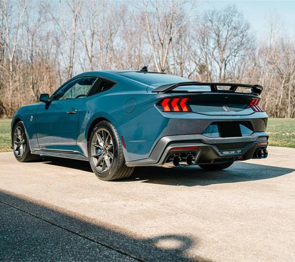 CORSA Performance 21266BLK