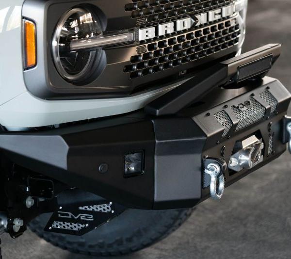 DV8 Offroad LBUN-01