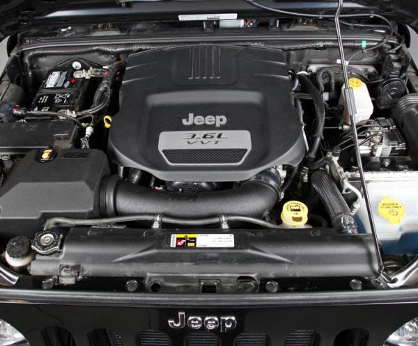 AEM Induction 21-8316DS