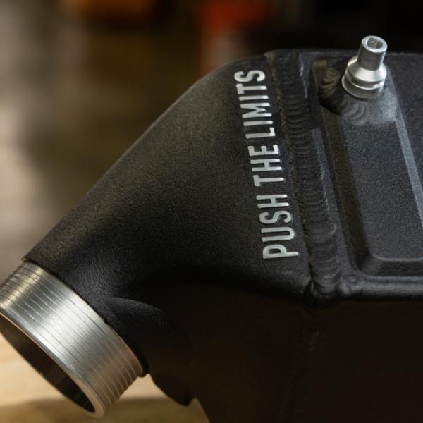 Mishimoto MMINT-F10-12WBK