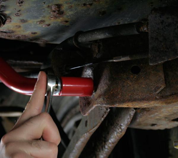 UMI Performance 3028-B