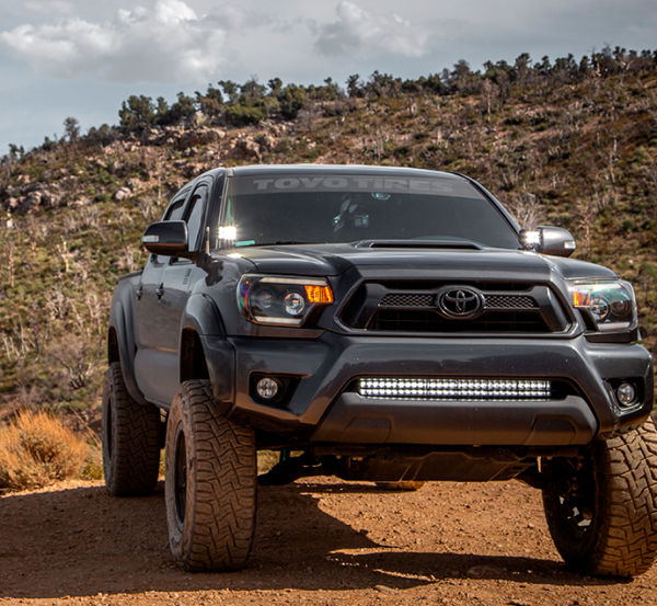 Cali Raised LED CR2467